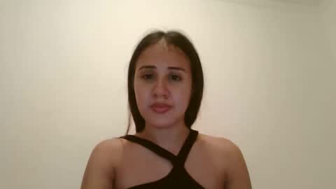 Snapshot of hanny_kail chatting on 03/10/25, 01:45 hanny online show from 03/10/25, 01:45