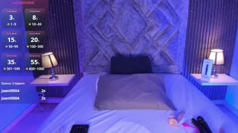 Snapshot of hannyk_ chatting on 09/27/25, 12:10 hannyk_ online show from 09/27/25, 12:10