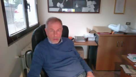 Snapshot of hanscooper chatting on 01/07/25, 03:33 hanscooper online show from 01/07/25, 03:33