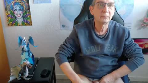 charly online show from 02/23/25, 03:18