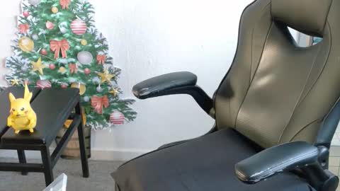 charly online show from 12/21/25, 01:18