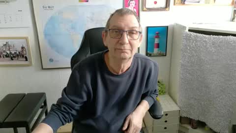 charly online show from 04/18/26, 10:08