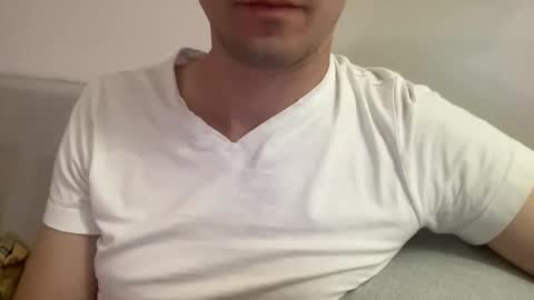 Snapshot of hansimglueck696969 chatting on 09/14/25, 09:58 hansimglueck696969 online show from 09/14/25, 09:58