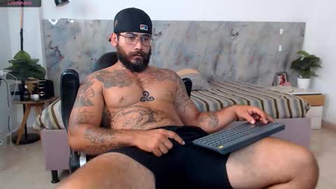 hanz_col online show from 03/16/26, 11:14