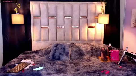 Hanzking01 online show from 10/13/25, 03:06