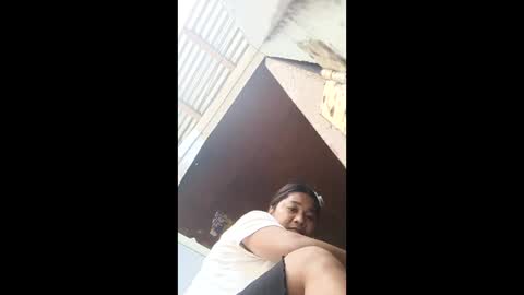 happy00725310 online show from 10/30/25, 04:47