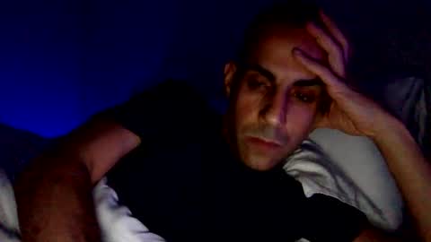 Snapshot of happy2334 chatting on 12/10/24, 02:17 skysky6969 online show from 12/10/24, 02:17