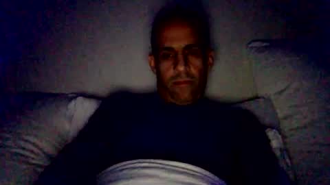 Snapshot of happy2334 chatting on 12/27/24, 12:34 skysky6969 online show from 12/27/24, 12:34