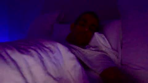 Snapshot of happy2334 chatting on 09/14/25, 03:22 skysky6969 online show from 09/14/25, 03:22