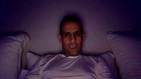 Snapshot of happy2334 chatting on 10/09/25, 01:42 skysky6969 online show from 10/09/25, 01:42