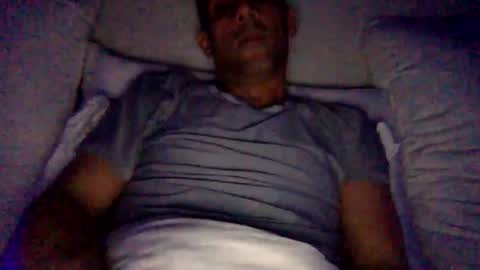 Snapshot of happy2334 chatting on 10/22/25, 01:44 skysky6969 online show from 10/22/25, 01:44