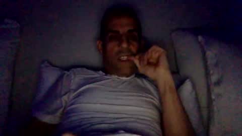 Snapshot of happy2334 chatting on 11/21/25, 08:02 skysky6969 online show from 11/21/25, 08:02