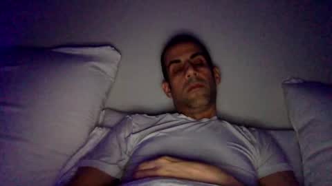 Snapshot of happy2334 chatting on 12/19/25, 03:19 skysky6969 online show from 12/19/25, 03:19