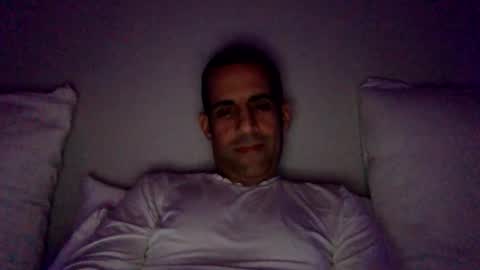 Snapshot of happy2334 chatting on 02/01/26, 12:15 skysky6969 online show from 02/01/26, 12:15