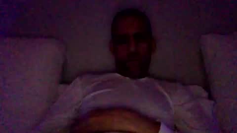 Snapshot of happy2334 chatting on 02/06/26, 03:26 skysky6969 online show from 02/06/26, 03:26