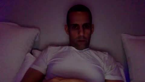 Snapshot of happy2334 chatting on 02/08/26, 03:48 skysky6969 online show from 02/08/26, 03:48