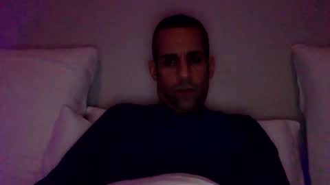 Snapshot of happy2334 chatting on 02/21/26, 05:58 skysky6969 online show from 02/21/26, 05:58