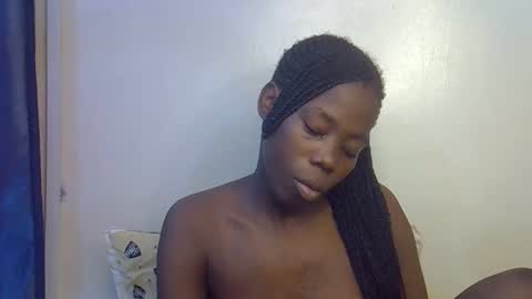 happy_kienyeji online show from 11/28/25, 10:23