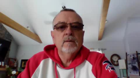 Snapshot of happynudist7373 chatting on 07/06/26, 01:08 happynudist7373 online show from 07/06/26, 01:08