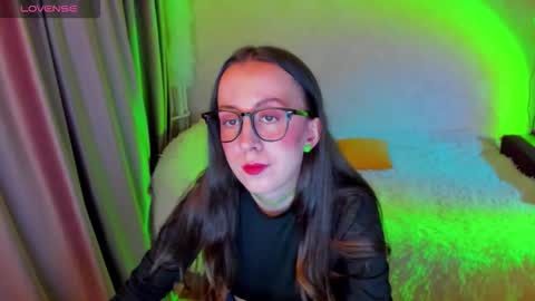 Stephanie online show from 02/11/26, 07:52