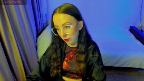Snapshot of happystephanie chatting on 04/30/26, 08:15 Stephanie online show from 04/30/26, 08:15