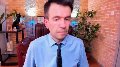 Steve online show from 02/25/25, 02:22