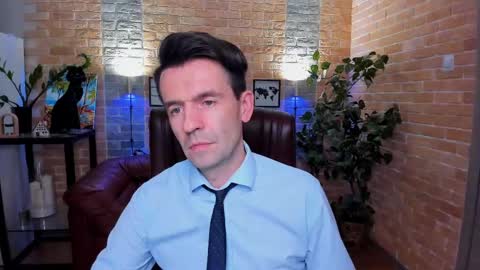 Steve online show from 03/07/25, 04:33