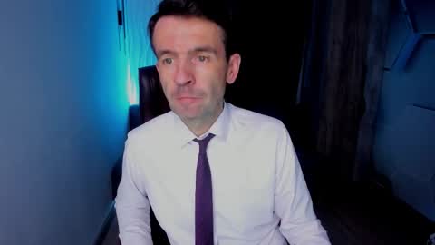 Steve online show from 10/29/25, 01:57