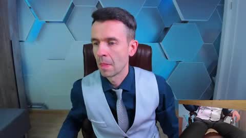 Steve online show from 04/22/26, 09:22