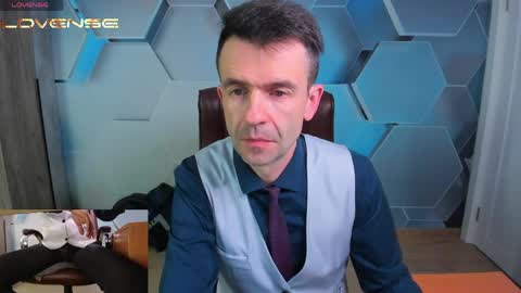 Steve online show from 05/25/26, 03:34