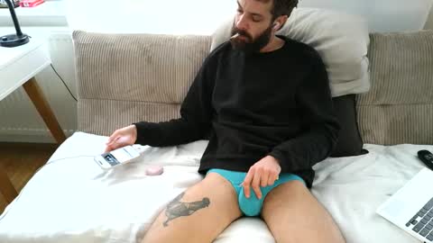 Chris online show from 04/26/26, 06:22