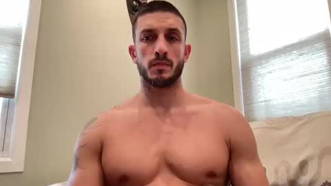 hard_runner_ online show from 11/19/25, 04:40