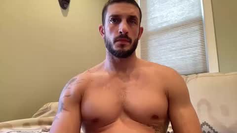 hard_runner_ online show from 12/03/25, 04:27