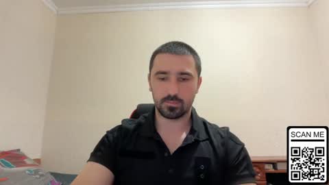 Snapshot of hard_to_obey chatting on 05/25/26, 10:21 Vadim online show from 05/25/26, 10:21