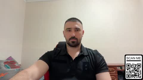 Snapshot of hard_to_obey chatting on 05/27/26, 06:05 Vadim online show from 05/27/26, 06:05