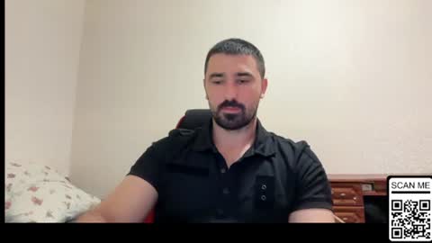 Snapshot of hard_to_obey chatting on 06/18/26, 06:34 Vadim online show from 06/18/26, 06:34
