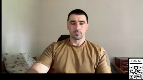 Snapshot of hard_to_obey chatting on 06/20/26, 10:40 Vadim online show from 06/20/26, 10:40