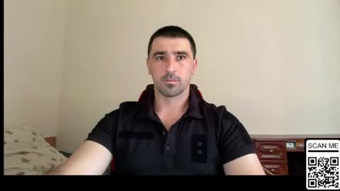 Snapshot of hard_to_obey chatting on 06/21/26, 11:35 Vadim online show from 06/21/26, 11:35