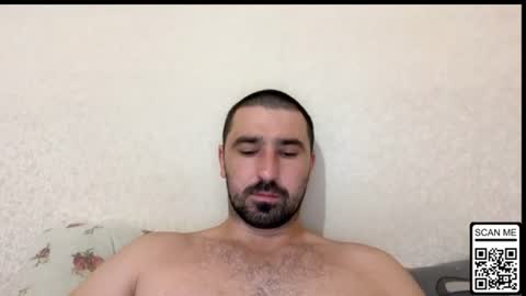 Snapshot of hard_to_obey chatting on 07/07/26, 07:40 Vadim online show from 07/07/26, 07:40