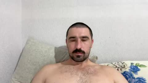 Snapshot of hard_to_obey chatting on 07/27/26, 03:30 Vadim online show from 07/27/26, 03:30