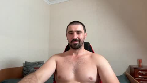 Snapshot of hard_to_obey chatting on 08/05/26, 05:05 Vadim online show from 08/05/26, 05:05