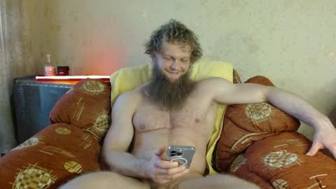 Snapshot of hardandripped chatting on 04/28/26, 07:02 Valentino Hard online show from 04/28/26, 07:02