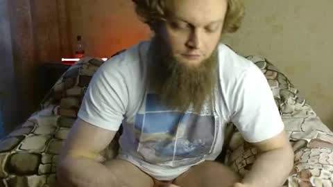 Snapshot of hardandripped chatting on 06/19/26, 02:38 Valentino Hard online show from 06/19/26, 02:38