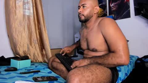 Snapshot of hardboy_latin chatting on 03/14/26, 10:59 hardboy_latin online show from 03/14/26, 10:59