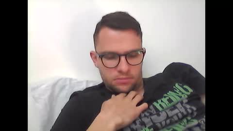 hardboylovemilfmoom online show from 04/06/26, 12:06