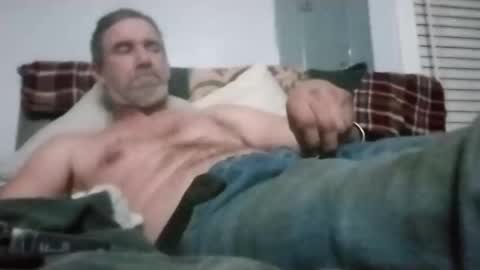 Snapshot of hardcock4u1973 chatting on 10/31/25, 09:10 hardcock4u1973 online show from 10/31/25, 09:10