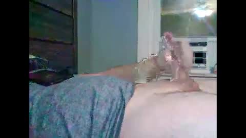 Snapshot of hardcockoncam22 chatting on 12/05/24, 04:42 cervixpainter25 online show from 12/05/24, 04:42