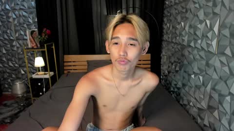 Snapshot of hardcore_julius69 chatting on 03/01/25, 03:16 prance online show from 03/01/25, 03:16