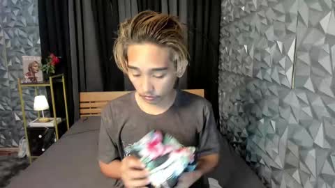 Snapshot of hardcore_julius69 chatting on 03/08/25, 05:17 prance online show from 03/08/25, 05:17