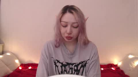 Emily online show from 02/01/26, 09:02